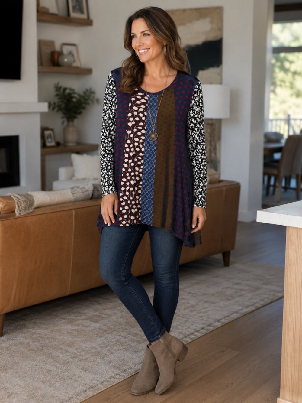 LOGO by Lori Goldstein Lg Slve Scoop Neck Vertical Blocked Patterns Tunic NWOT L